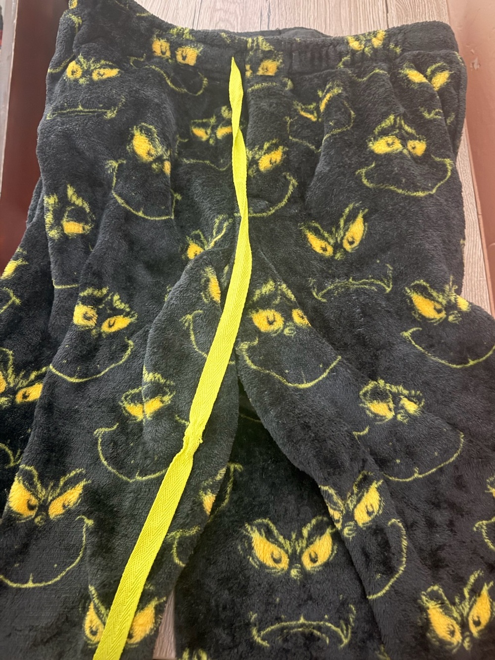 The Grinch Plush Lounge Pants with Yellow Accent